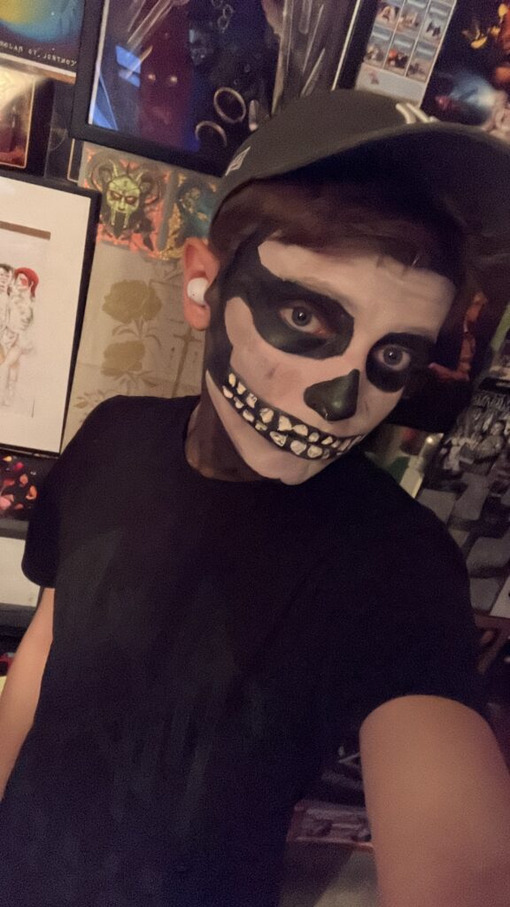 Album cover for “Theo”