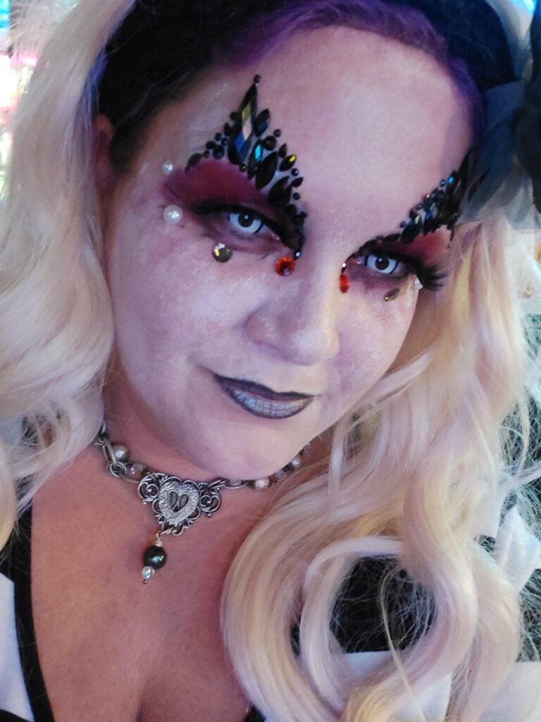 Album cover for “Nicole Shomidie”