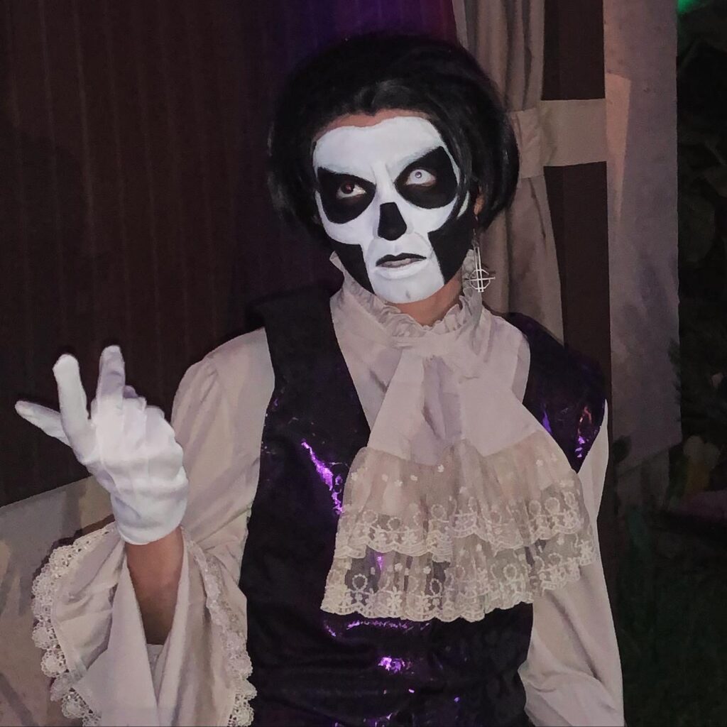 Album cover for “Kabukiaku”