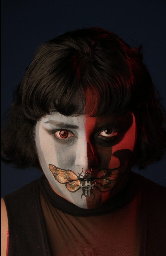 Album cover for “María Woods”