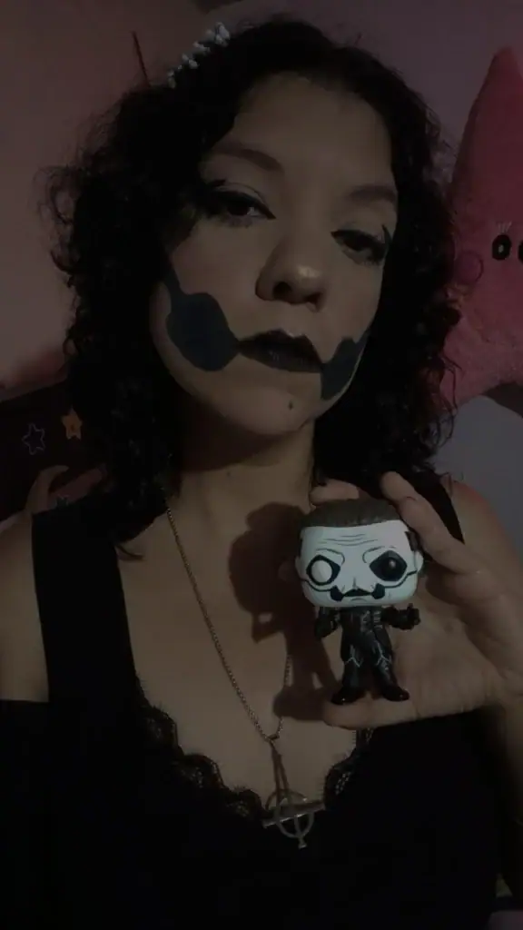 Album cover for “Viviana”