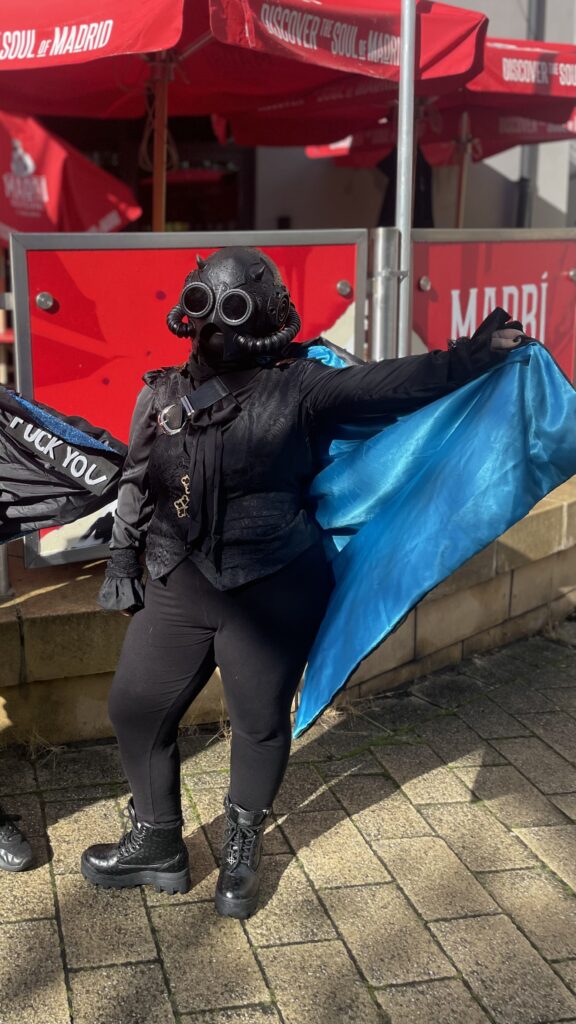 Album cover for “Lizzie”