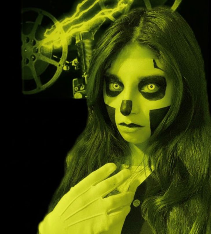 Album cover for “Val strify”