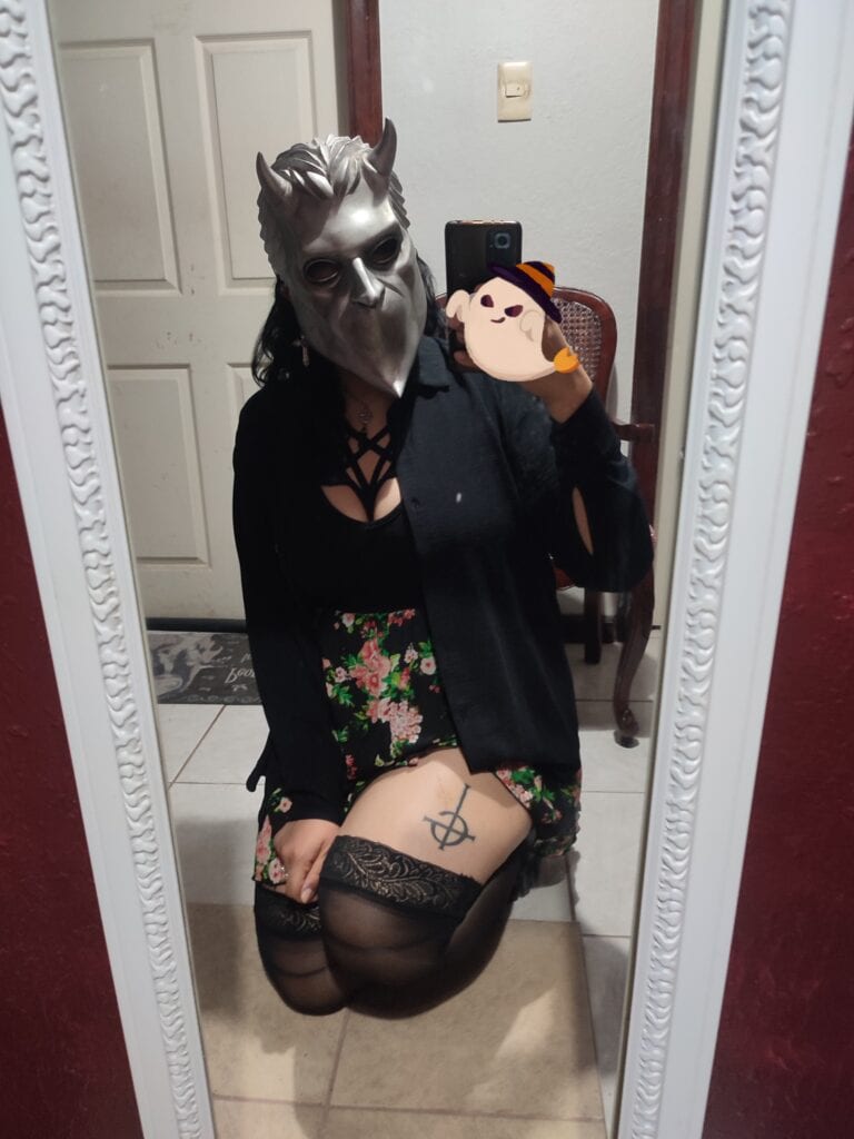 Album cover for “Kari Torres”