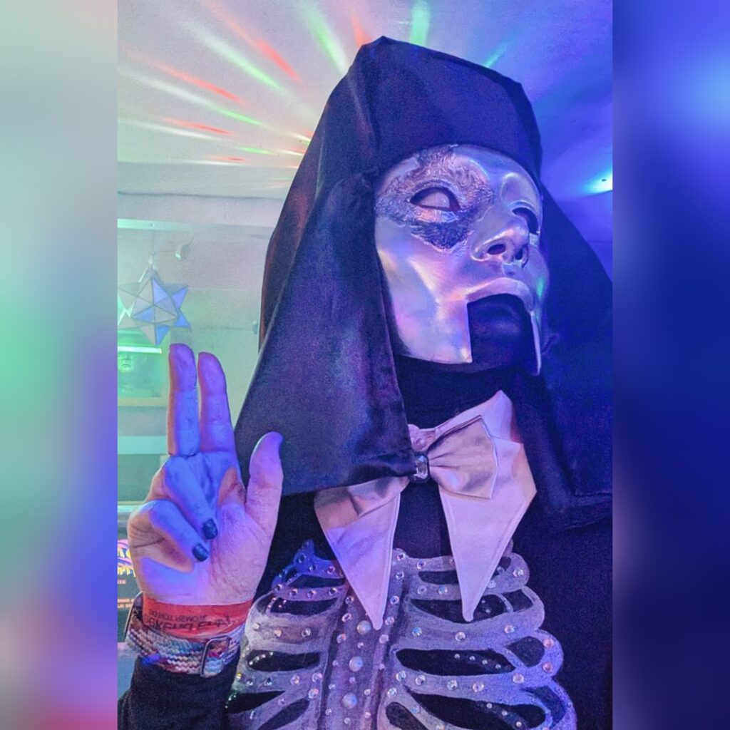 Album cover for “Lizzie Cavanagh”